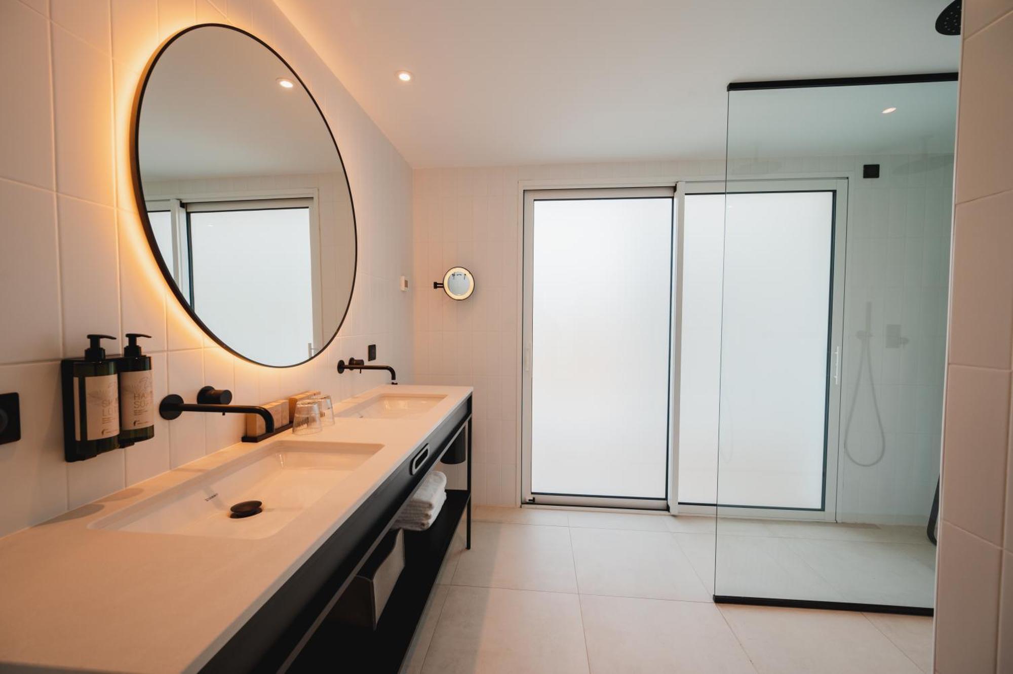Van Der Valk Hotel Bloom סנט-אגף מראה חיצוני תמונה